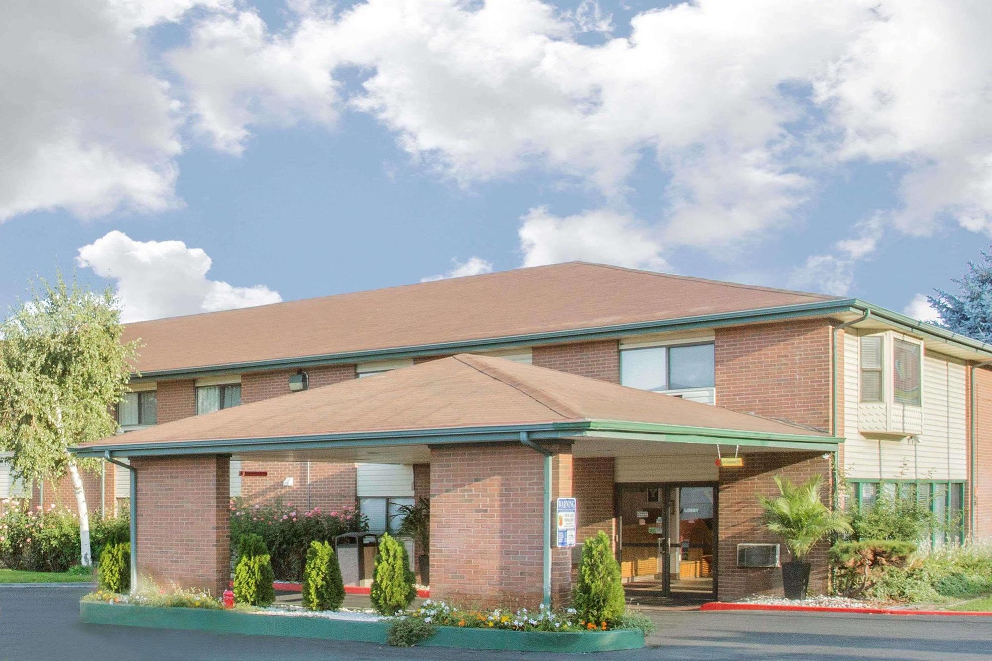 Super 8 By Wyndham Provo Byu Orem Экстерьер фото